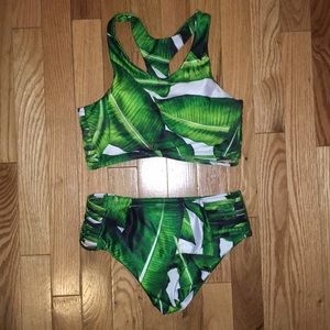 CUPSHE Women’s Tropical Leaves Bikini Set